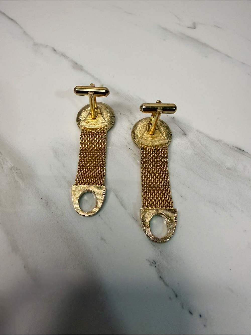 Gold Tone Mesh Cuff links - Picture 6 of 9